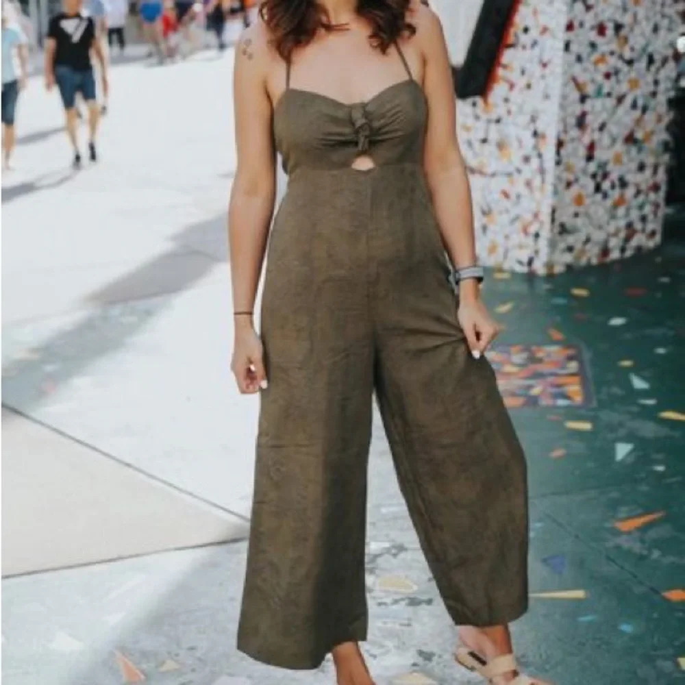 Anthropologie Elevenses Tropicale Jumpsuit in Olive Size 12 Jacquard
